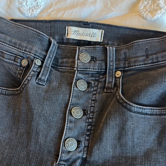 Cali Demi-Boot Jeans in Bellspring Wash: Button-Front Edition size 24 black - Picture 8 of 10